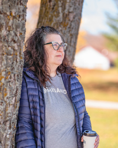 Portrait of Lisa Rabey